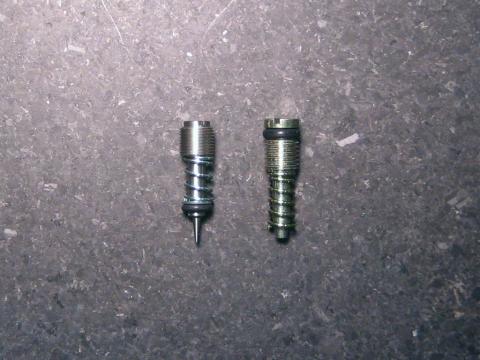 Example of a fuel screw and an air screw